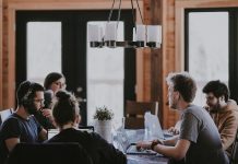 Challenges Faced by B2B Leaders to Connect with Their Buyers During the Pandemic